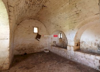 Locale Commerciale Via Santa Candida, Gioia del Colle - foto 22