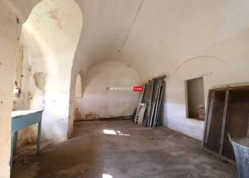 Locale Commerciale Via Santa Candida, Gioia del Colle - foto 24