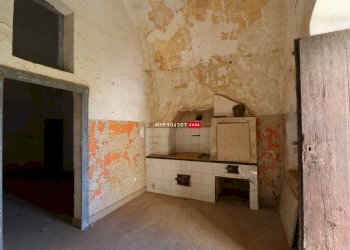 Locale Commerciale Via Santa Candida, Gioia del Colle - foto 34