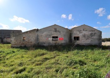 Locale Commerciale Via Santa Candida, Gioia del Colle - foto 38