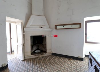 Locale Commerciale Via Santa Candida, Gioia del Colle - foto 5