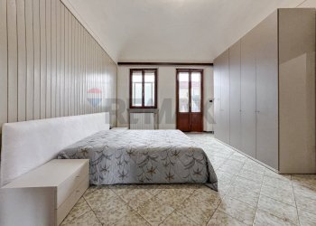 Camera / camera da letto - Trilocale Corso Randaccio
 
30, Vercelli - foto 12