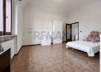 Camera / camera da letto - Trilocale Corso Randaccio
 
30, Vercelli - foto 19