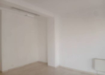 Stanza non arredata - Negozio corso Manfredo Fanti, Carpi - foto 3