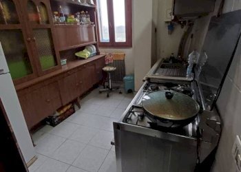 Cucina - Casa indipendente via Serragli, Novi di Modena - foto 11