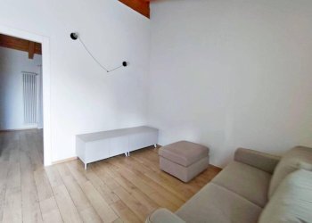 Soggiorno - Bilocale via Roma, 6, Villanova Mondovì - foto 5