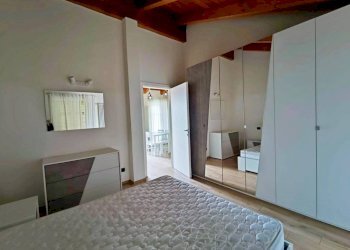 Camera da letto - Bilocale via Roma, 6, Villanova Mondovì - foto 6