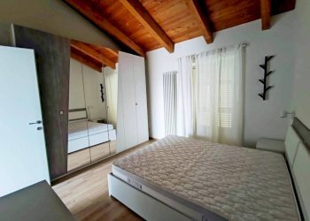 Camera da letto - Bilocale via Roma, 6, Villanova Mondovì - foto 7