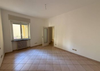 Camera da letto - Bilocale via Filippo Turati, Bollate - foto 12