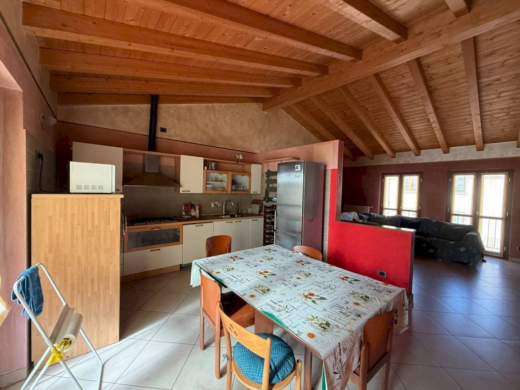 Cucina - Three-room apartment via Magenta, Bollate - photo 2