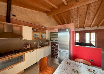 Cucina - Appartamento via Magenta, Bollate - foto 8