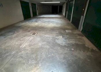 Magazzino - Box via Domenico Aimo, Bologna (zona Corticella) - foto 1