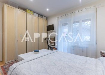 Camera da letto - Bilocale via Santorre Santarosa, Roma - foto 9