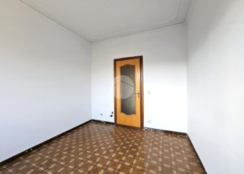 Two-room apartment Via G. Garibaldi, Rondissone - photo 2