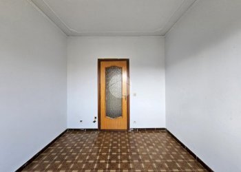 Two-room apartment Via G. Garibaldi, Rondissone - photo 4