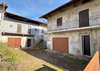 Casa indipendente Via ss. trinità, Varallo Pombia - foto 4