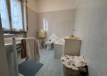 Casa indipendente Via ss. trinità, Varallo Pombia - foto 14