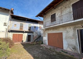 Casa indipendente Via ss. trinità, Varallo Pombia - foto 19