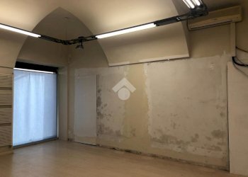 Negozio Via Torino, Saluzzo - foto 4