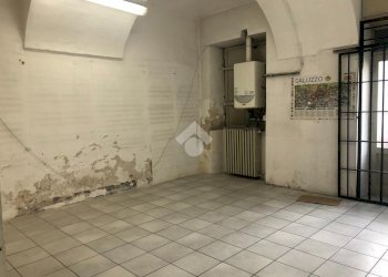 Negozio Via Torino, Saluzzo - foto 15