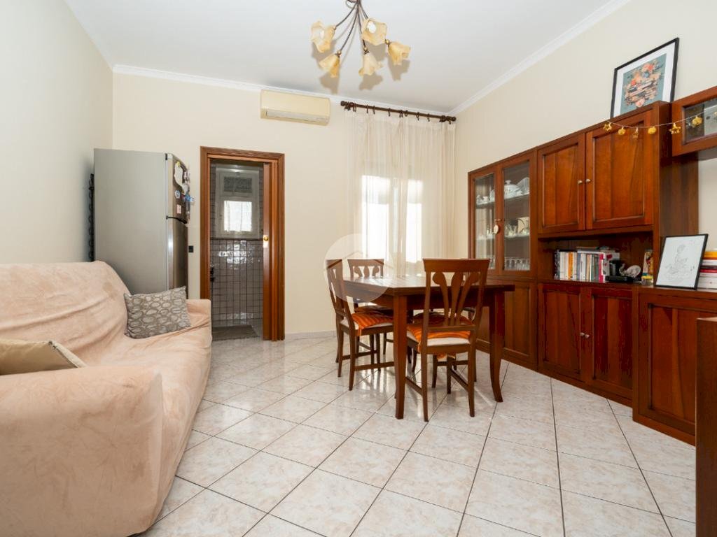 Trilocale Viale Papa Giovanni XXIII, Beinasco - foto 2