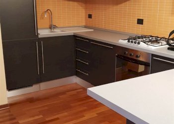 Four-room apartment Sassuolo - photo 3