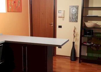 Four-room apartment Sassuolo - photo 4