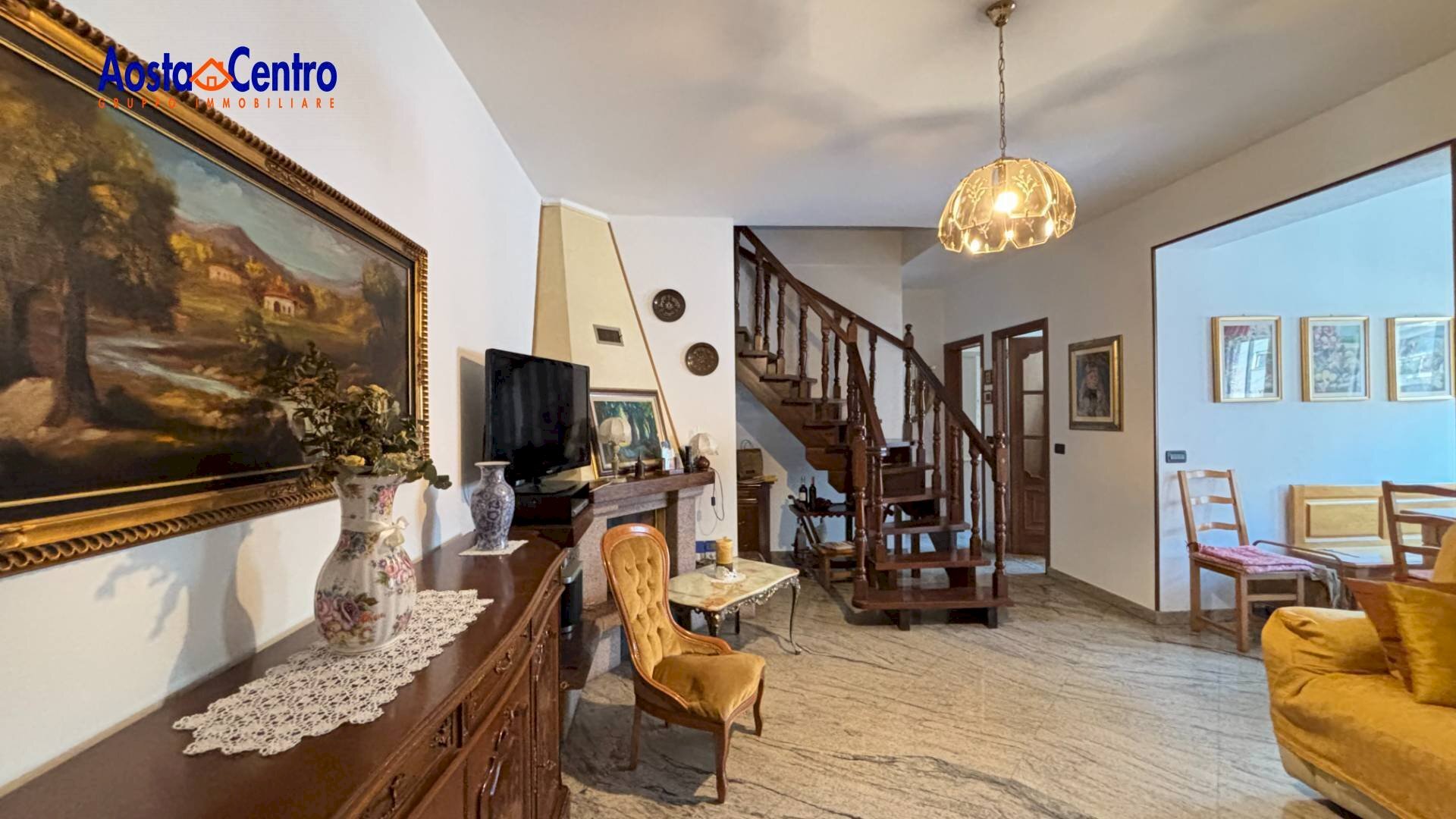 Foto 1 - Trilocale Via Monte Solarolo
 
7, Aosta - foto 1