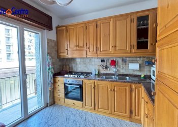 Foto 4 - Trilocale Via Monte Solarolo
 
16, Aosta - foto 4