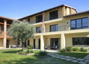 Foto 1 - Three-room apartment via vittorio veneto
 
1, Madone - photo 1