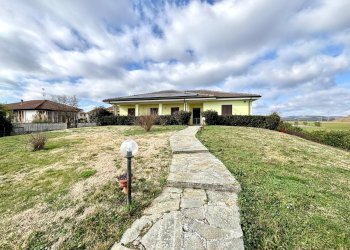 Foto 1 - Villa Quargnento - foto 1