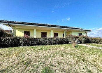 Foto 32 - Villa Quargnento - foto 32