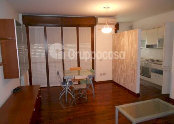 Foto 3 - Bilocale Via Melloni
 
7, Magenta - foto 3