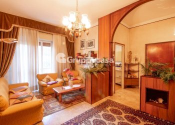 Foto 5 - Trilocale Via Mentana
 
4, Magenta - foto 5