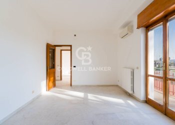 Foto 3 - Trilocale Via Conte Giusso
 
10, Bari - foto 3