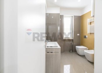 Bagno - Quadrilocale via Torino
 
24, Frattamaggiore - foto 7