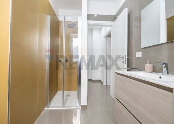 Bagno - Quadrilocale via Torino
 
24, Frattamaggiore - foto 8