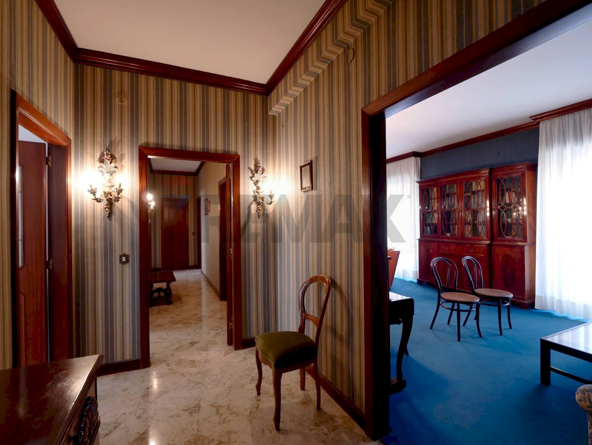 Hall / corridoio - Appartamento Viale Del Concilio Vaticano Ii
 
130, Bari - foto 3