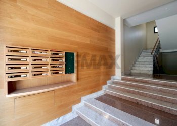 Ricezione / Lobby - Appartamento Viale Del Concilio Vaticano Ii
 
130, Bari - foto 2