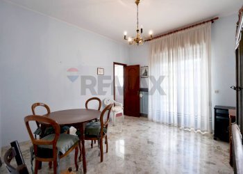 Sala da pranzo - Appartamento Viale Del Concilio Vaticano Ii
 
130, Bari - foto 8