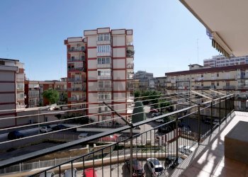 Balcone - Appartamento Viale Del Concilio Vaticano Ii
 
130, Bari - foto 11