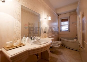 Bagno - Appartamento Viale Del Concilio Vaticano Ii
 
130, Bari - foto 13