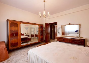 Camera / camera da letto - Appartamento Viale Del Concilio Vaticano Ii
 
130, Bari - foto 17