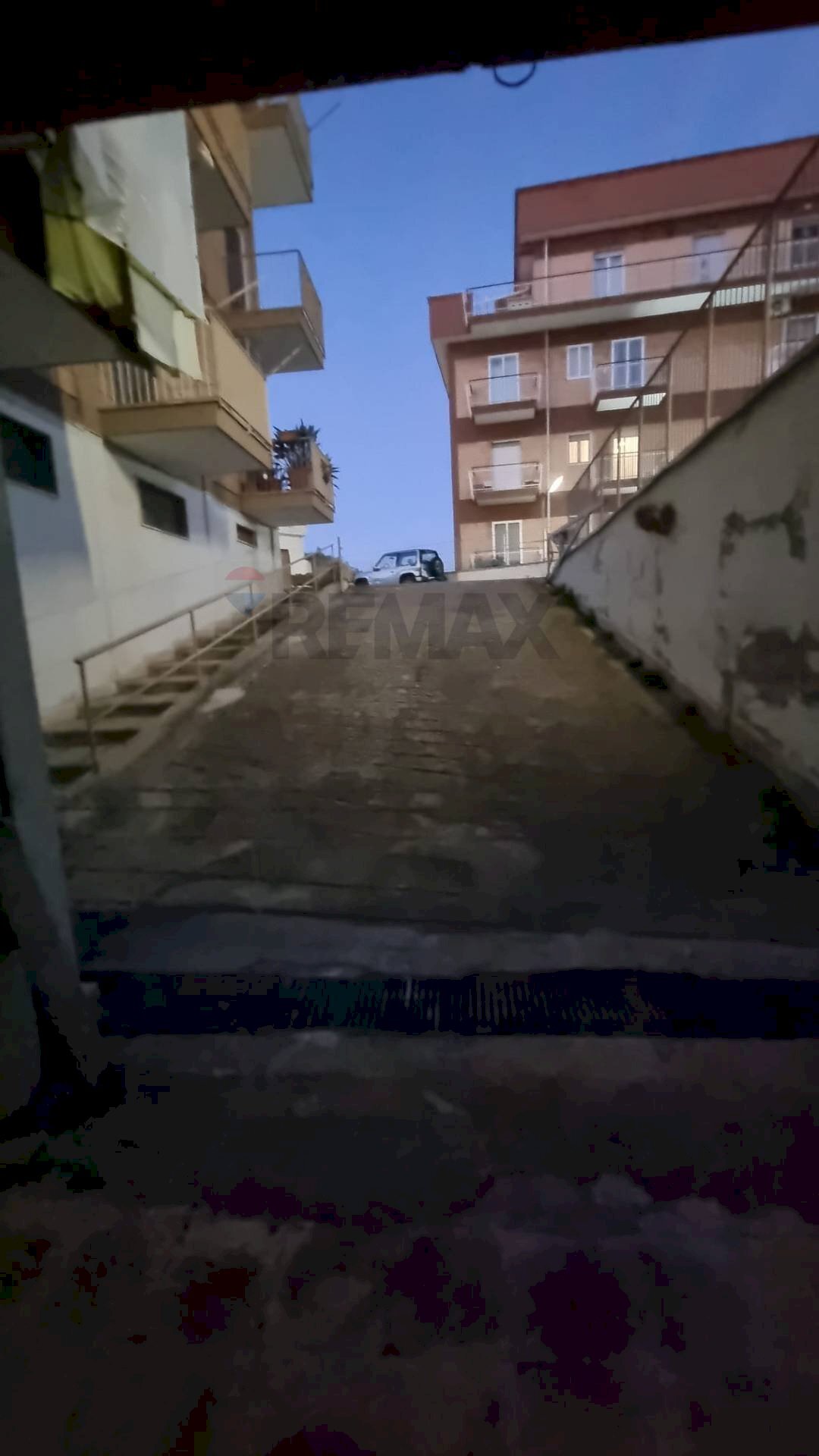 Edificio all\'aperto - Box Bari - foto 1