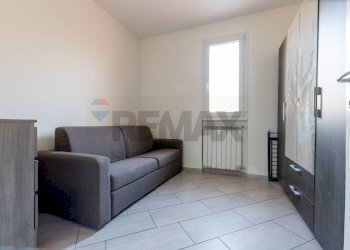 Soggiorno - Trilocale Località Carpio
 
3, Cugliate-Fabiasco - foto 17