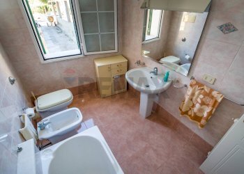 Bagno - Apartment via vido william musso
 
snc, Carini - photo 22