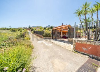 Esterni - Villa Contrada Sant'Onofrio
 
snc, Trabia - foto 11