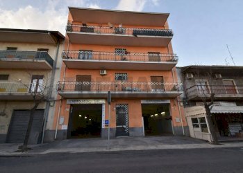 Edificio all\'aperto - Quadrilocale Via della Regione
 
343, San Giovanni la Punta - foto 2