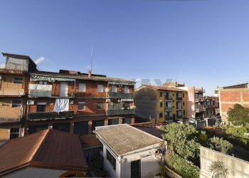 Edificio all\'aperto - Quadrilocale Via della Regione
 
343, San Giovanni la Punta - foto 13