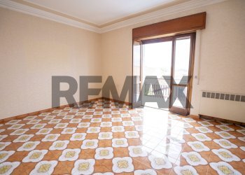 Stanza vuota - Four-room apartment Via della Regione
 
343, San Giovanni la Punta - photo 8